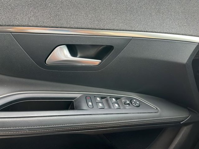 Peugeot 3008 1.5 BlueHDi 96kW (130CV) S&S Allure