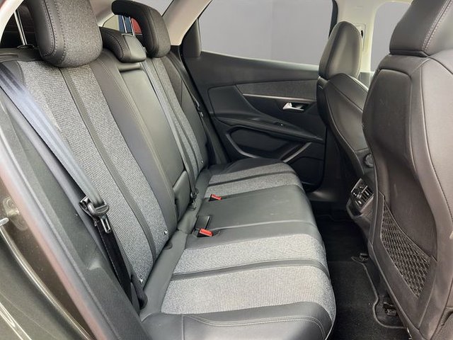 Peugeot 3008 1.5 BlueHDi 96kW (130CV) S&S Allure