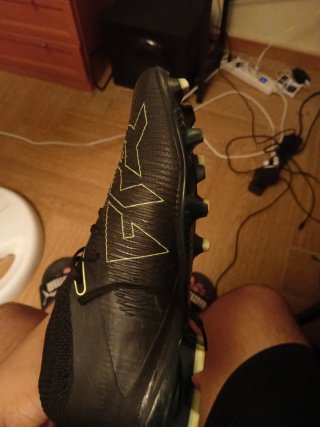 Botas de fútbol Puma tacos AG