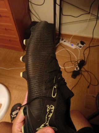 Botas de fútbol Puma tacos AG