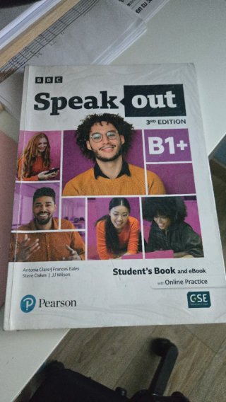Libro inglés B1+ Speak out