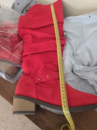 Botas altas rojas