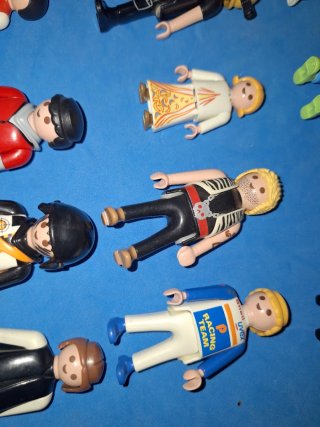Lote 15 figuras Playmobil variadas
