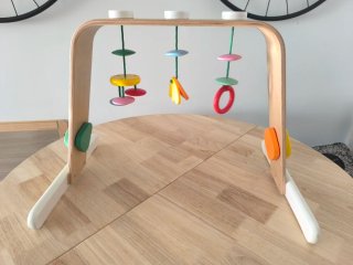 Gimnasio de madera para bebé LEKA