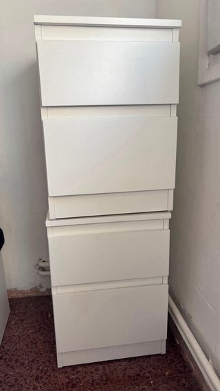 Mesitas de noche blancas de madera