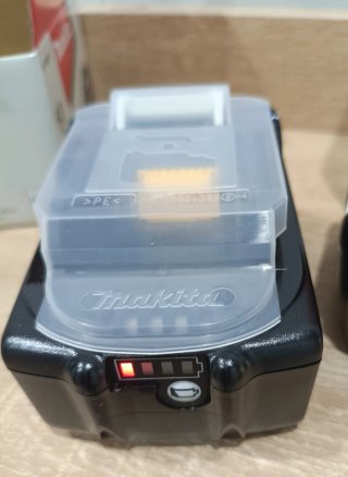 2 Baterías Makita BL1850B 18V 5.0Ah