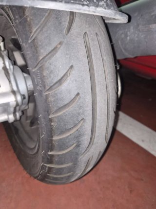 Kymco Grand Dink 300 Negra