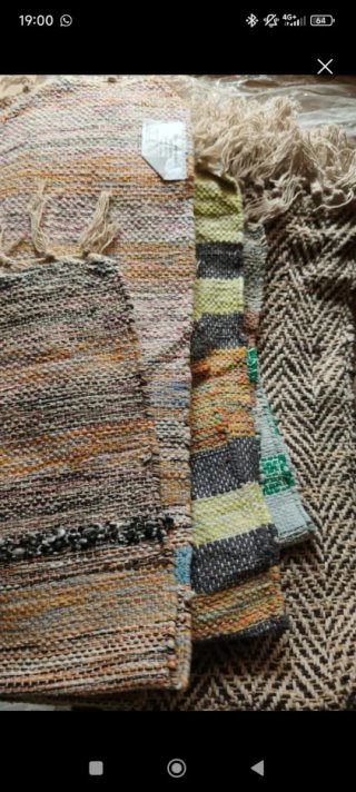 Alfombras tejidas multicolor