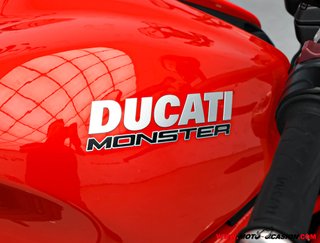 DUCATI MONSTER 1200 S