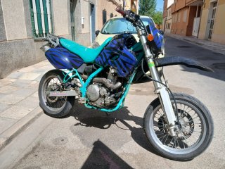Kawasaki KLX650 Supermotard
