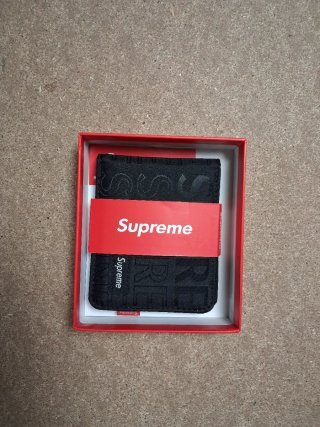 Portafoglio Supreme nero con scatola