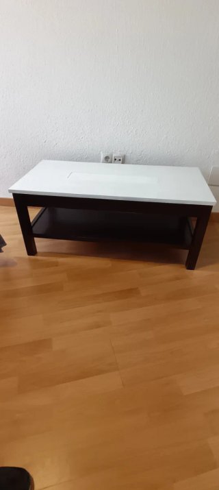 Mesa de centro elevable de madera