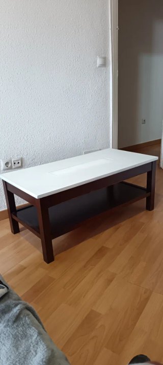 Mesa de centro elevable de madera