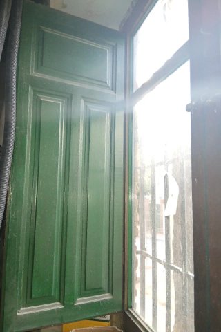 Ventana de madera