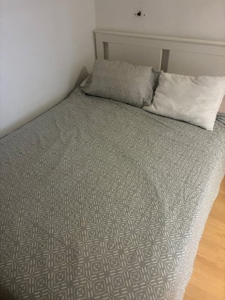 Cama Ikea 140x200 + Cajones + Colchón