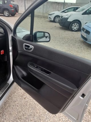 PEUGEOT 307 2.0HDI XSI 136CV 1 SOLO PROPIETARIO