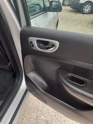 PEUGEOT 307 2.0HDI XSI 136CV 1 SOLO PROPIETARIO