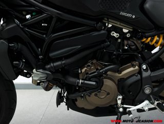 DUCATI MONSTER 821 DARK