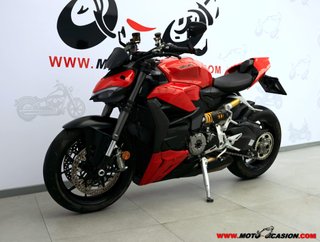 DUCATI STREETFIGHTER V2