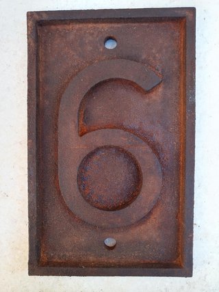 Número 6 de Hierro Fundido