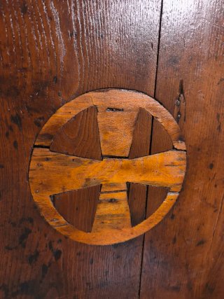 Mesa de madera rústica