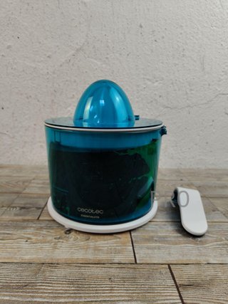Exprimidor eléctrico EssentialVita