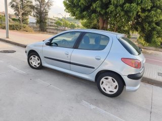 Peugeot 206 2003
