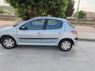 Peugeot 206 2003
