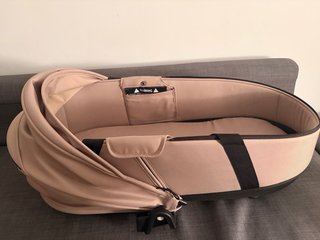 Capazo Stokke Yoyo 3