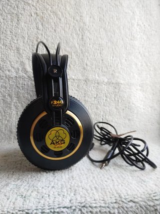 Auriculares AKG K240 Studio Profesionales estudio