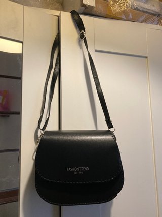 Bolso bandolera Fashion Trend negro