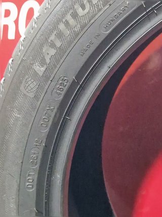 [R. 1755] - 285 40 20 108Y NEUMÁTICOS MICHELIN