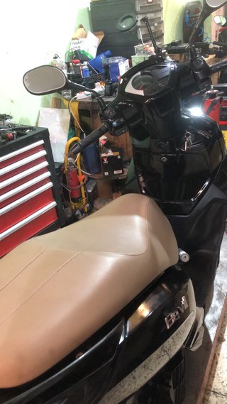 Peugeot Belleville 125 2019 Negra
