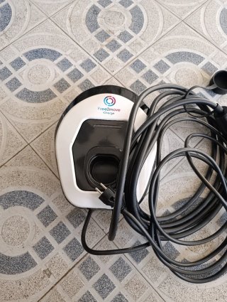 Cargador Coche Free2move Vallbox