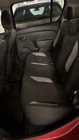 Dacia Sandero 2015