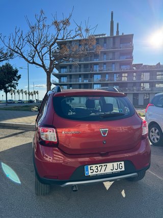 Dacia Sandero 2015