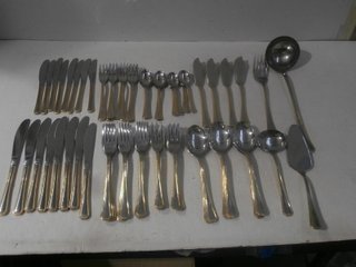 Elegante Cubertería Completa Filo Dorado