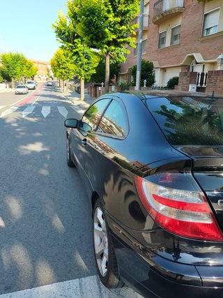Mercedes Benz C200 muy bien cuidado