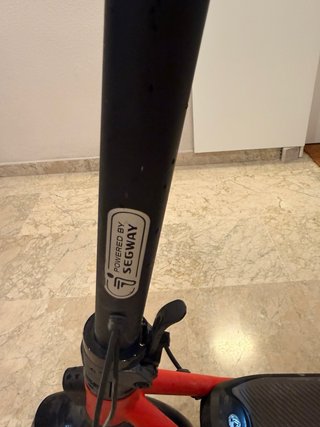 Patinete Eléctrico Segway Ninebot Rojo
