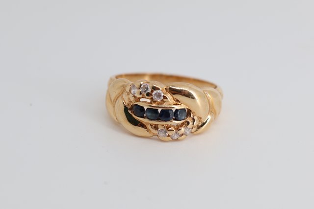 J-0895 Anillo Trenzado Oro 18K