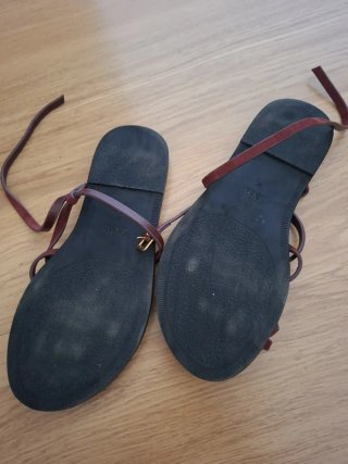 Sandalias ZARA Piel Estrella Dorada