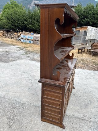Mueble de salón de madera