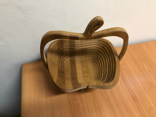 Frutero de madera plegable diseño manzana