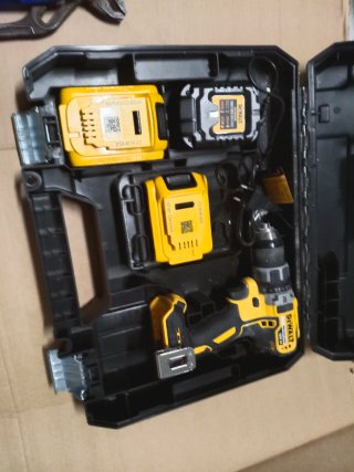 Taladro DeWalt DCD791 18V Usado solo 1 vez
