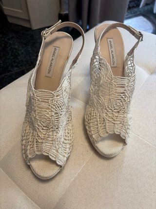 Zapatos Angel Alarcón blancos sin estrenar