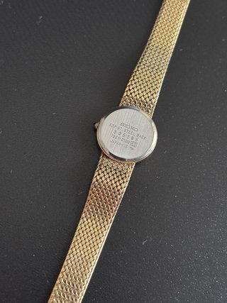 Reloj Seiko Exceline Dorado Mujer