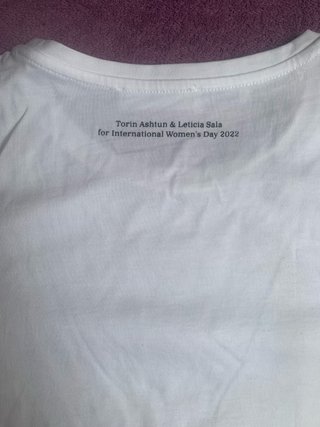 Camiseta Mango Día de la Mujer