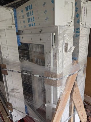 Ventanas PVC Climalit Blancas con Persianas