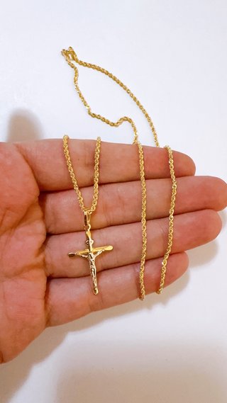 Collana con crocifisso in oro bicolore 18kt 750