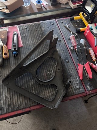 Soporte Batería Megane Coupe 2.0 IDE